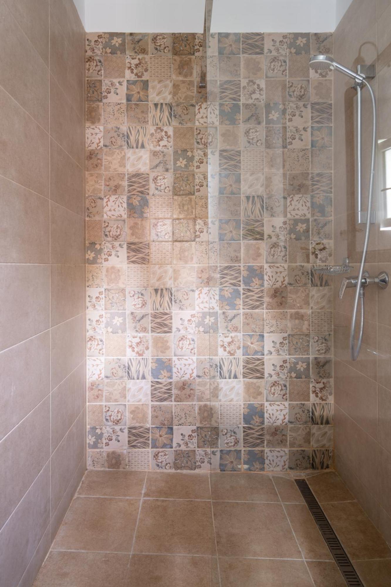 פויאנה ברשוב Dinvis Apartments מראה חיצוני תמונה